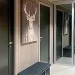 5 Bedroom Stunning In Casa vacanze